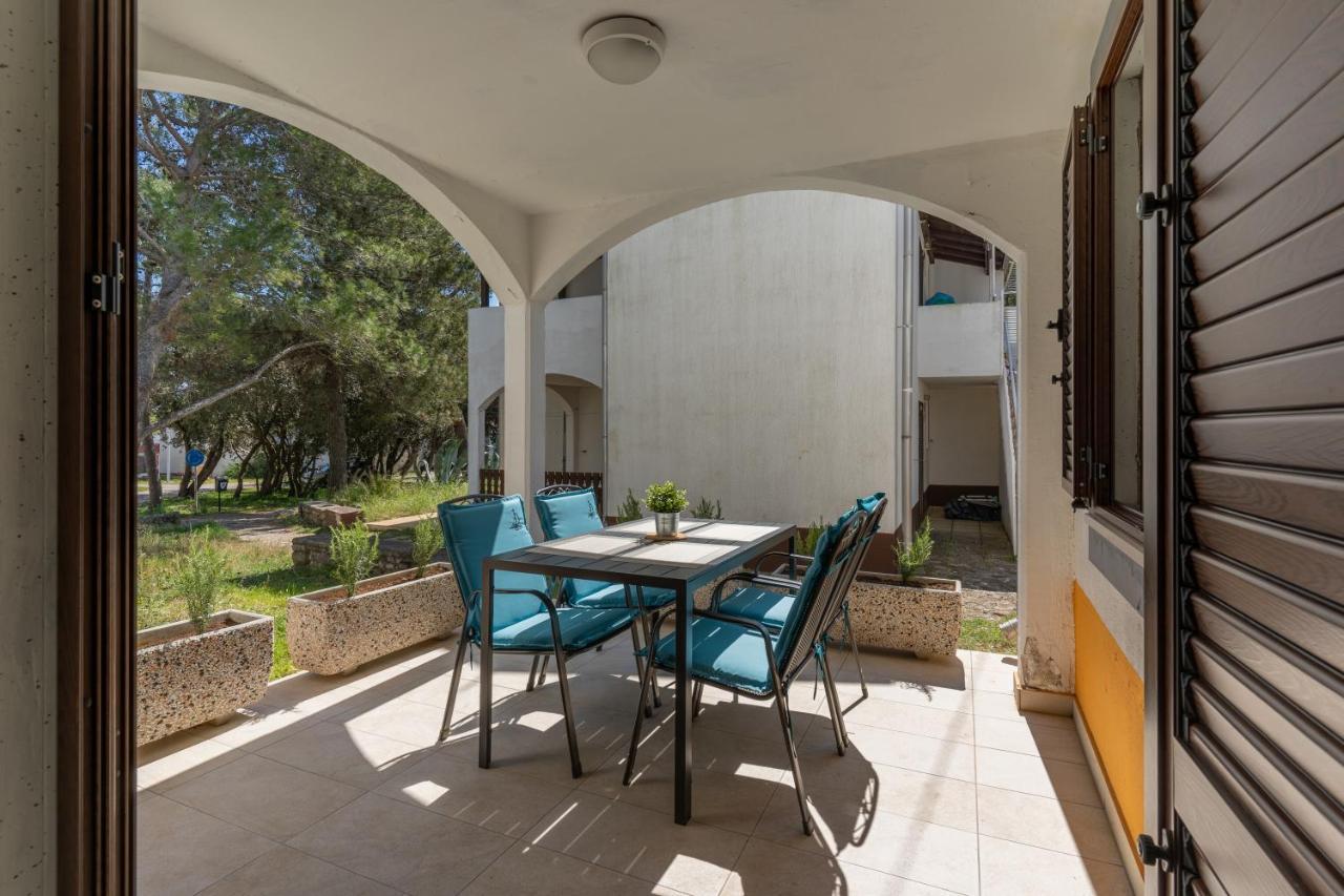 Apartments Lopari Nerezine Bagian luar foto