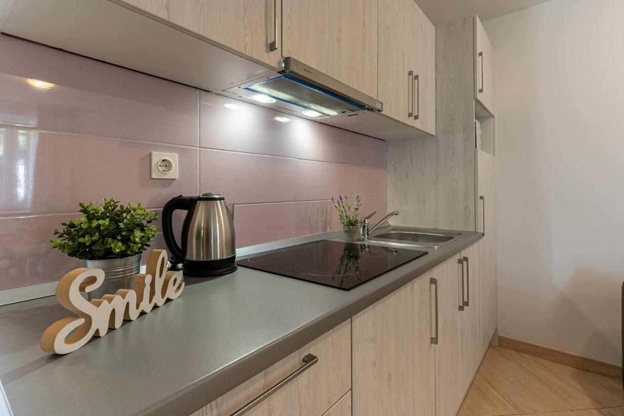 Apartments Lopari Nerezine Bagian luar foto